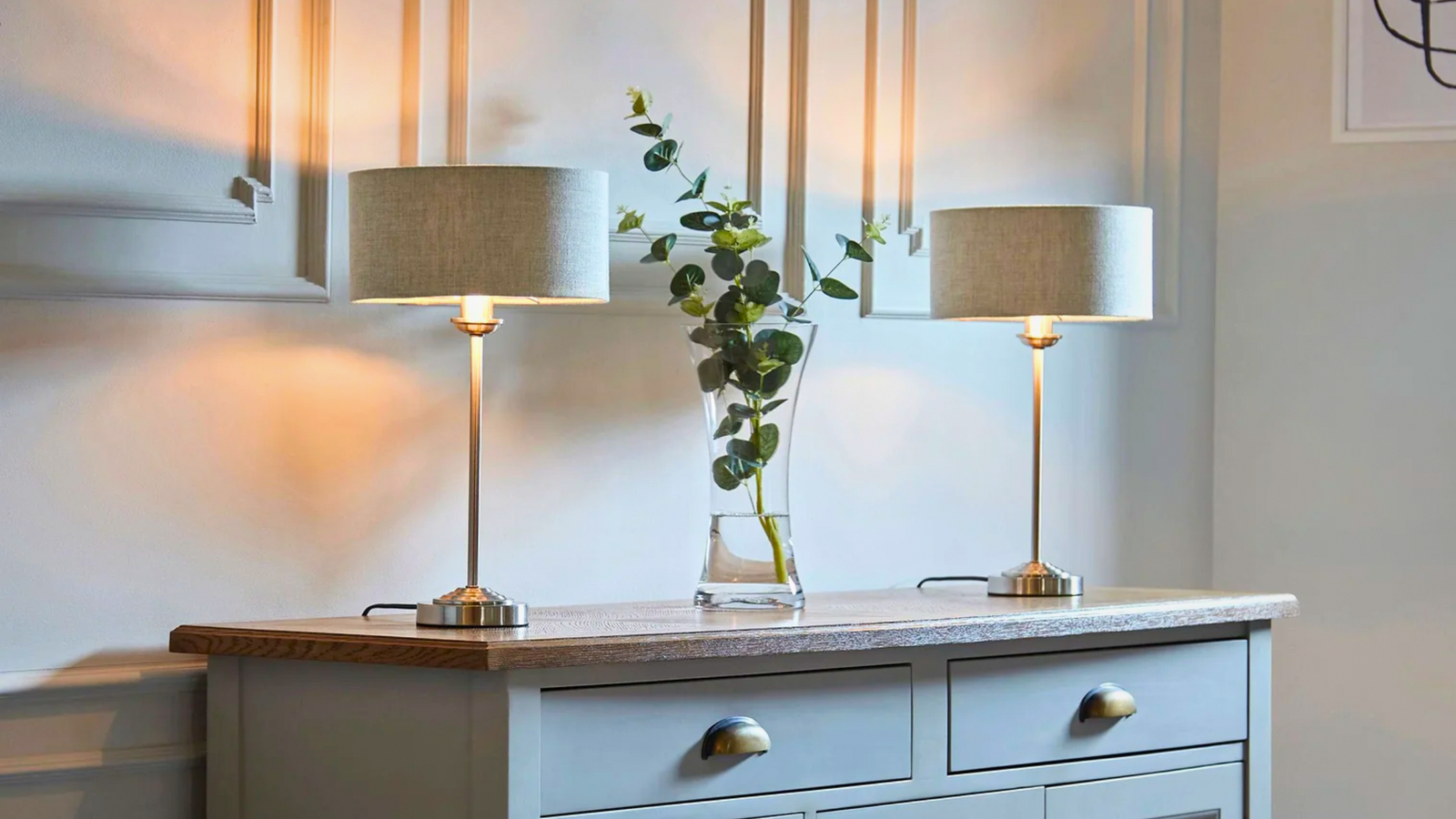 Expert Tips: Finding the Perfect Art Deco Table Lamp - Comet Lighting