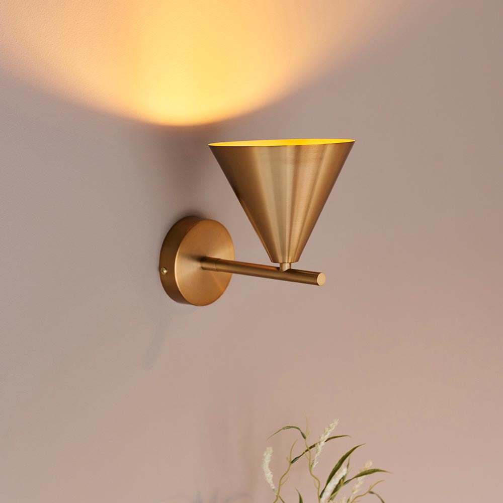 Cape Wall Warm antique brass plate
