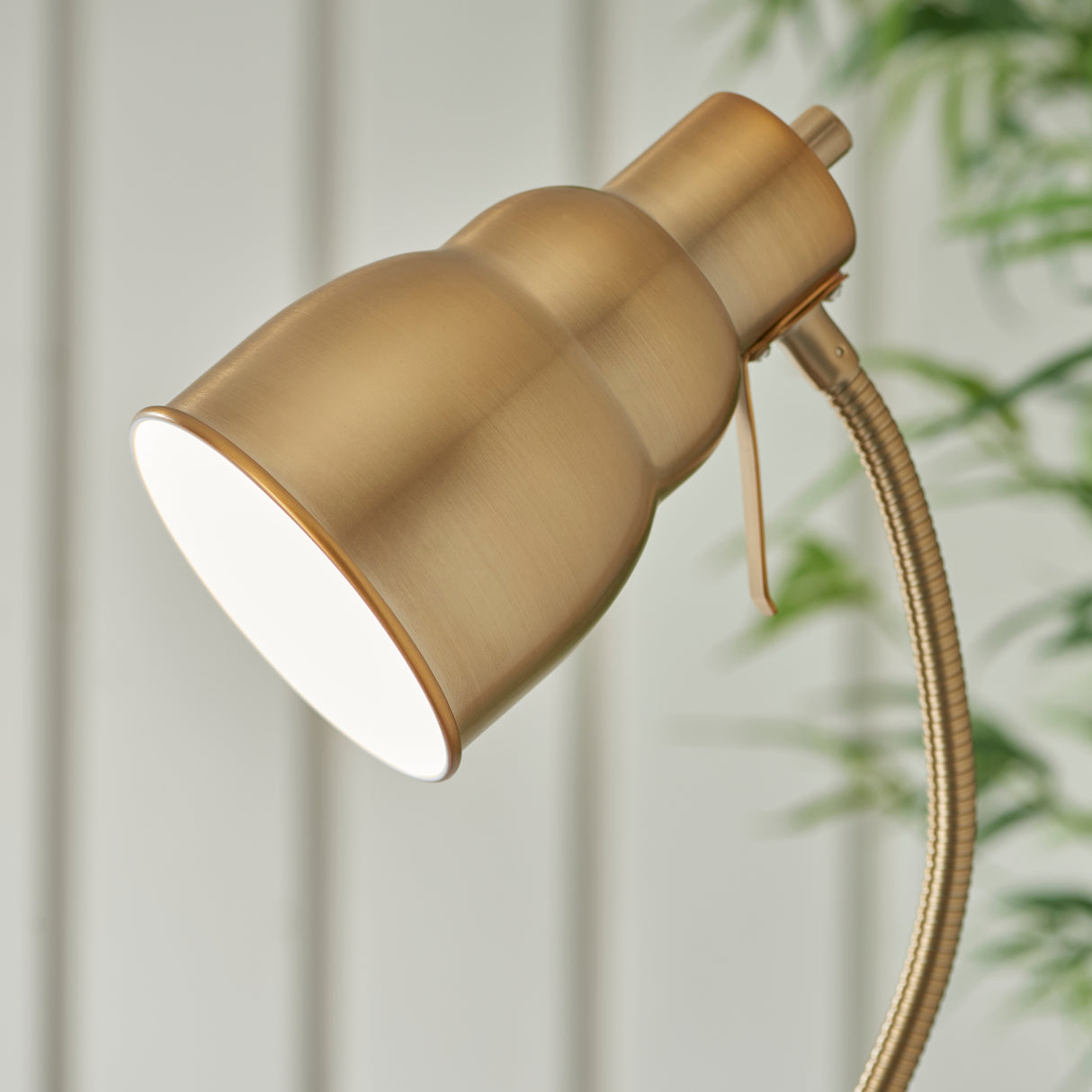 Classic Flexi Reader Floor Light - Brushed aged brass - Comet Lighting