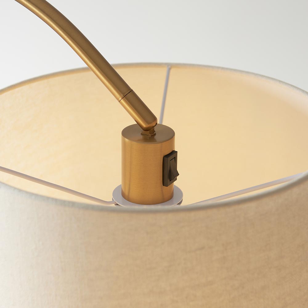 Carlson Floor - Comet Lighting