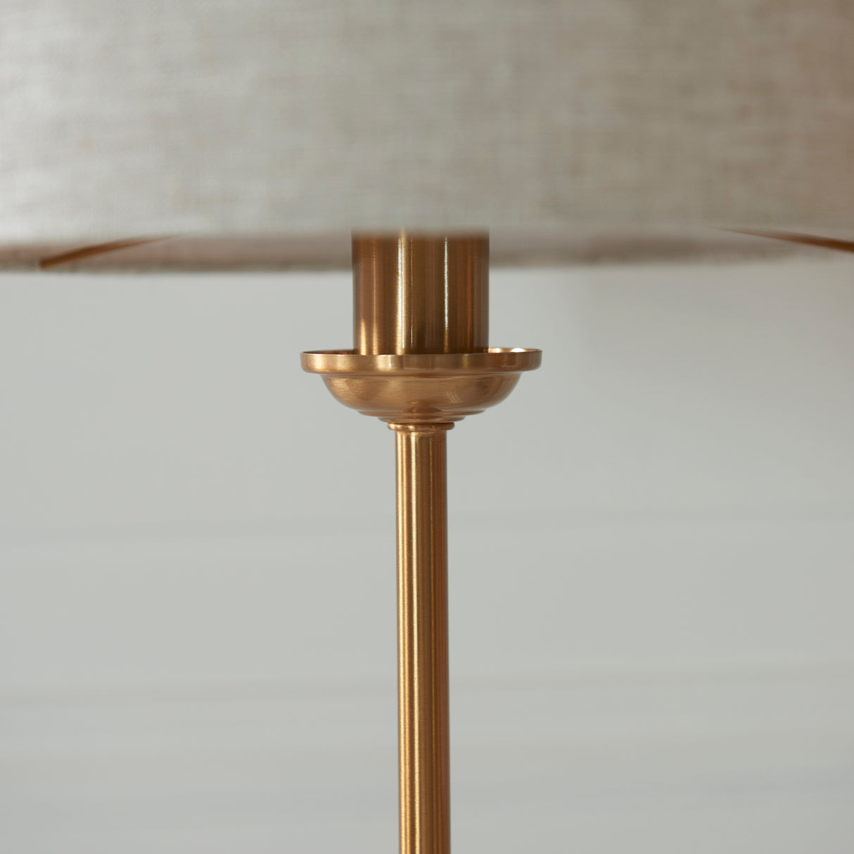 Highclere Table - Comet Lighting