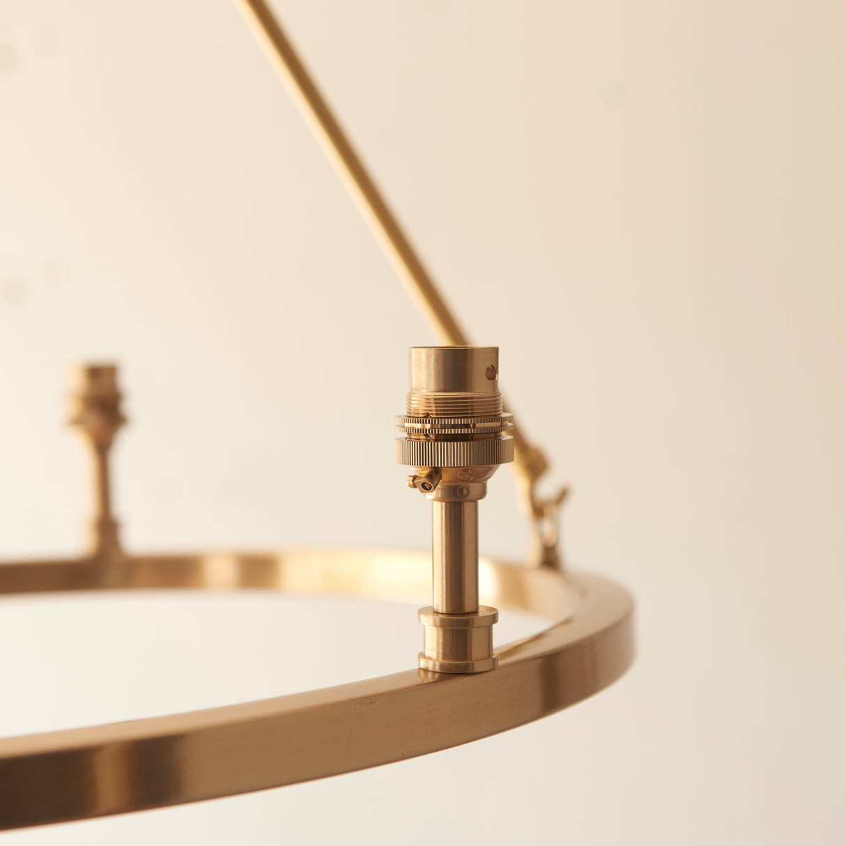 Chester 3lt Pendant Fitting - Comet Lighting