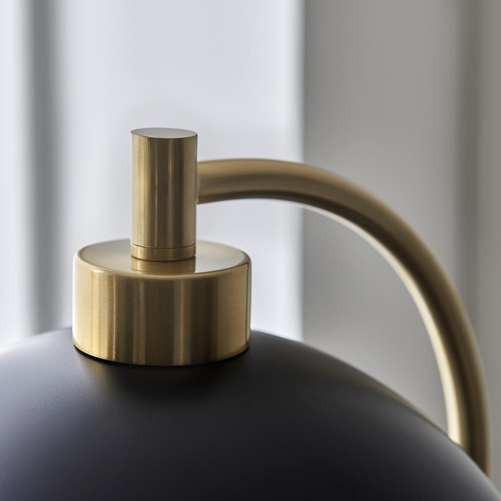 Buchanan Task Floor - Comet Lighting