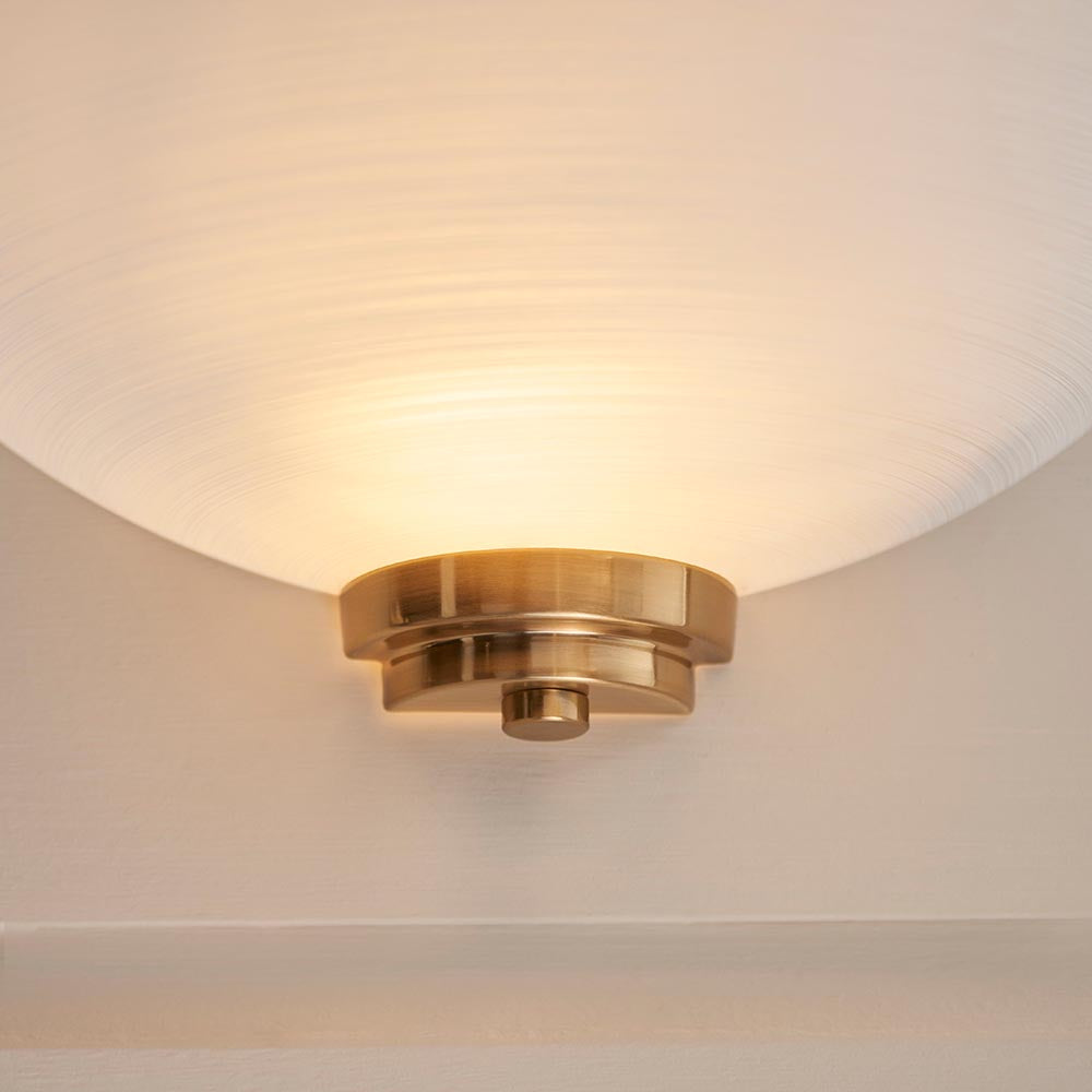 Welles Wall - Comet Lighting