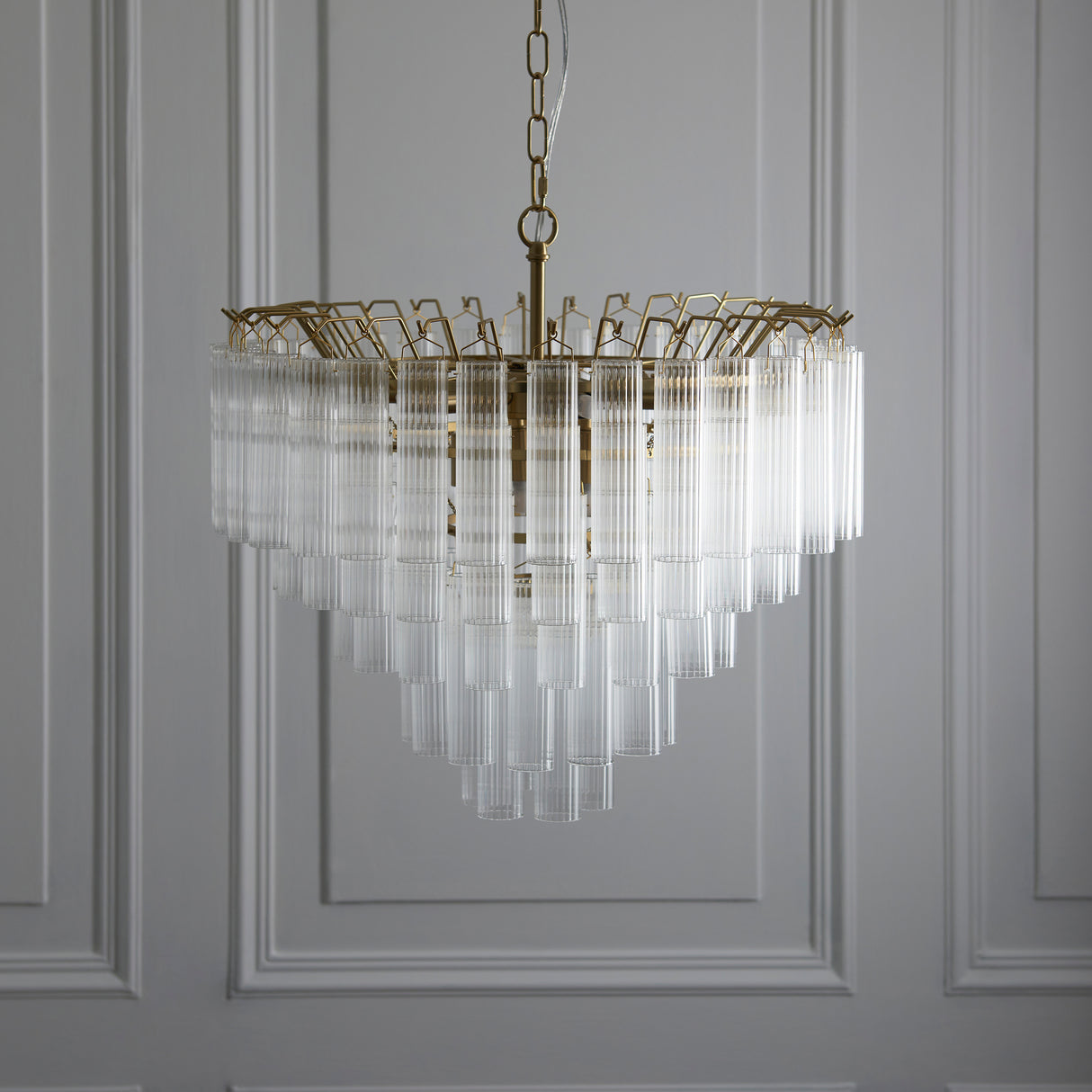 Toulouse 12lt Pendant - Comet Lighting