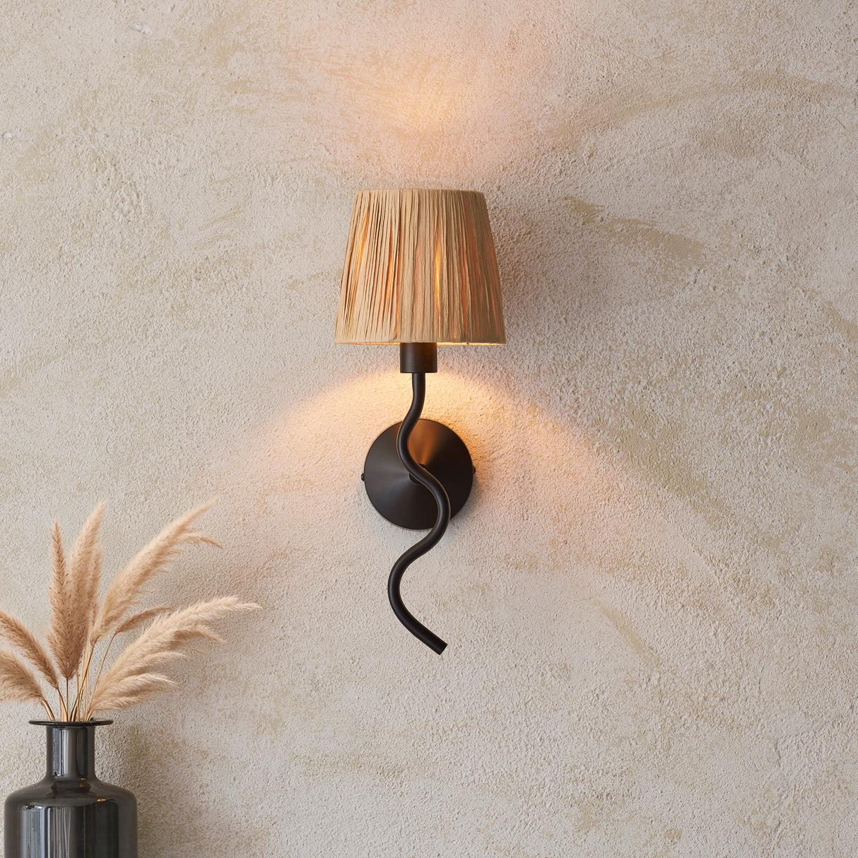 Wriggle Wall Light - Matte Black - Comet Lighting