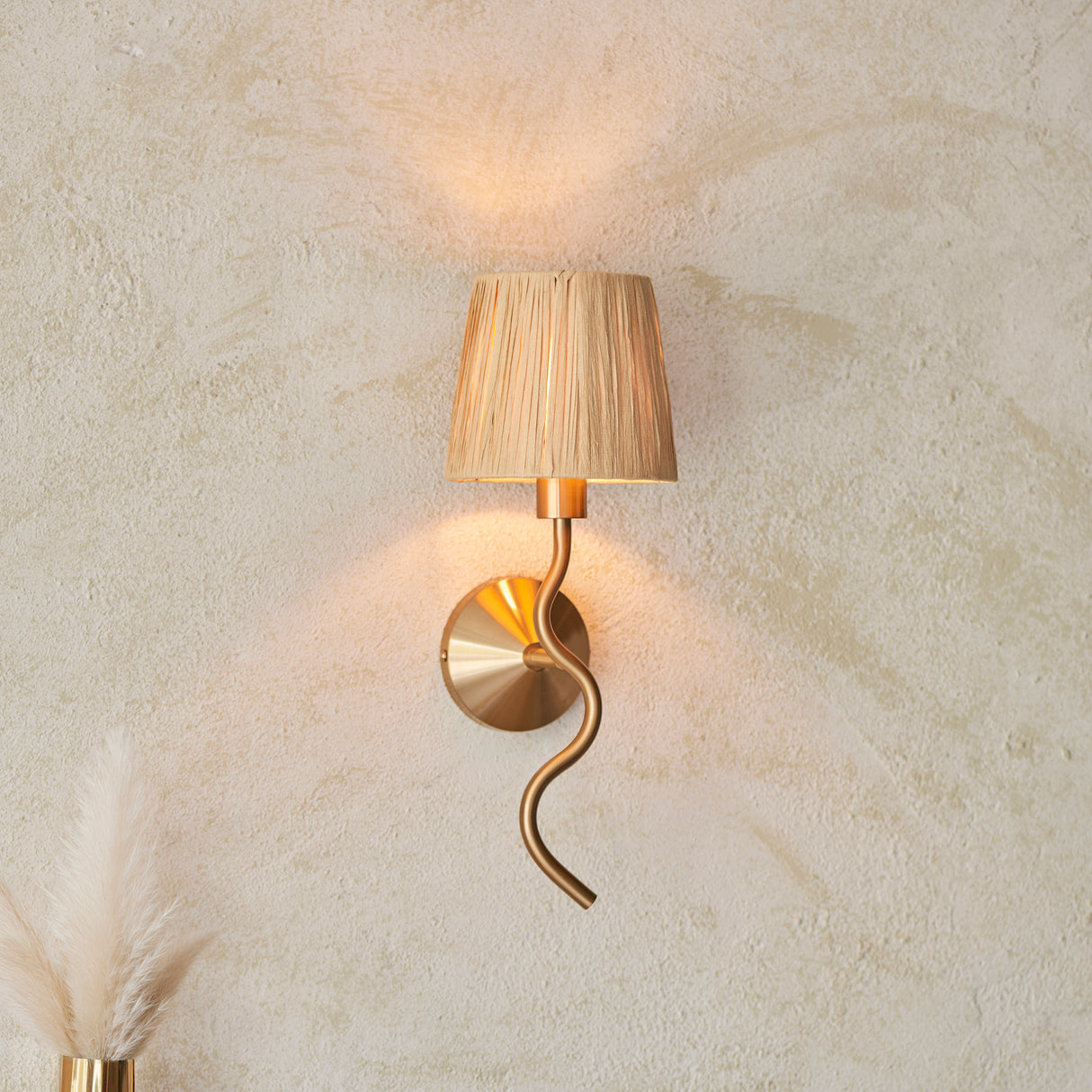 Wriggle Wall Light - Brushed aged brass - Comet Lighting