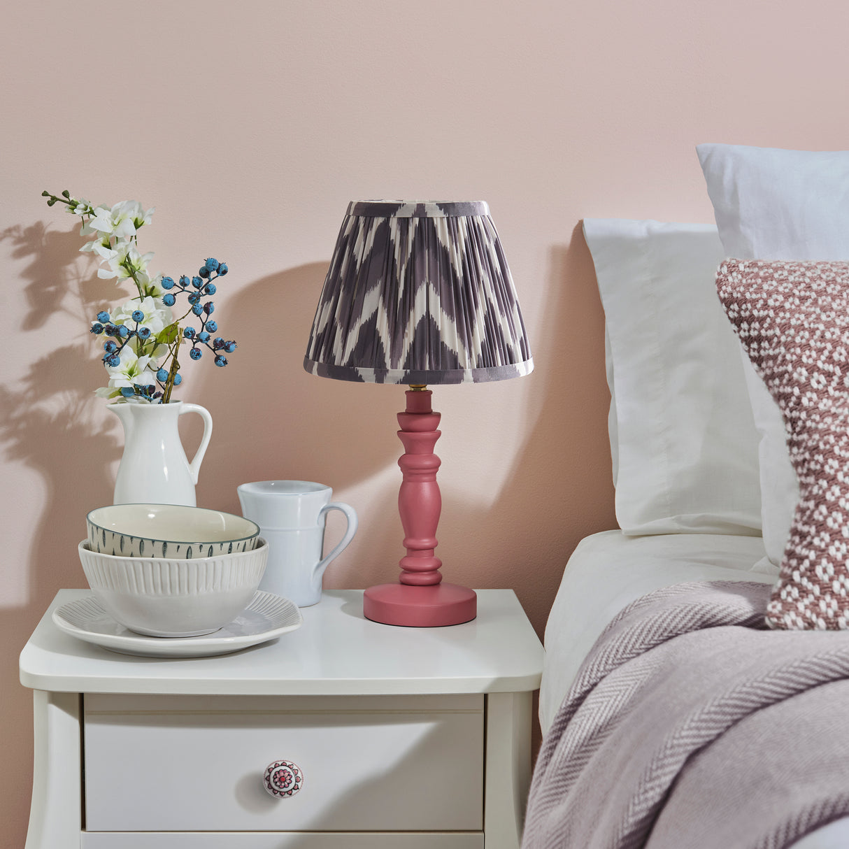 Bibury & Zigzag 20cm Pearl grey shade - Comet Lighting