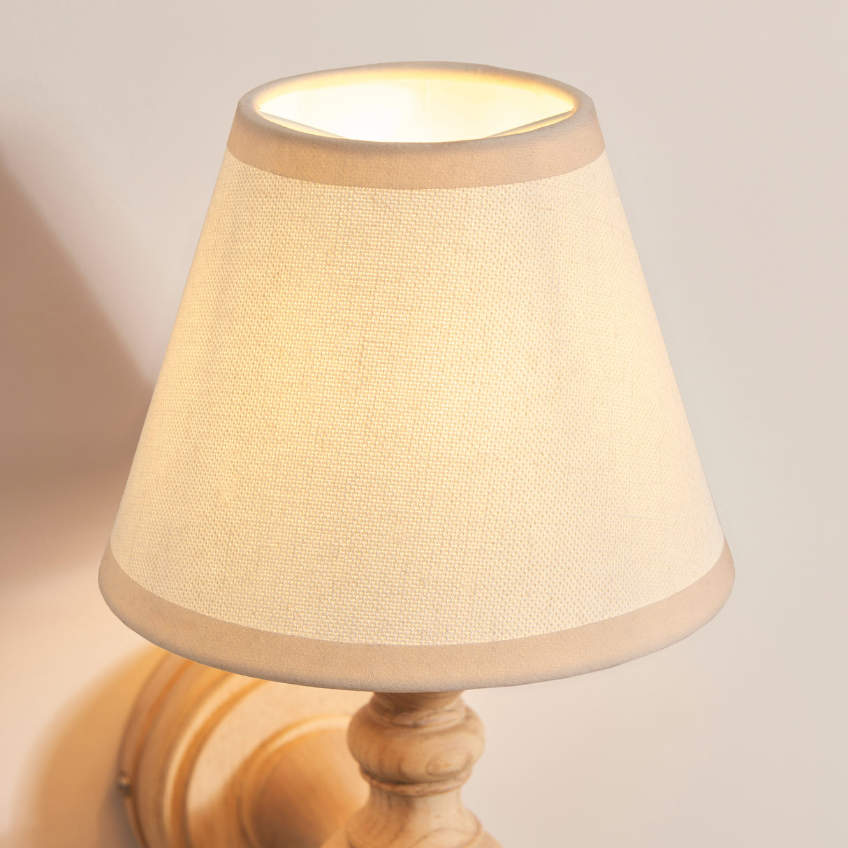 Bibury & Ivy 16cm Vintage white shade - Comet Lighting