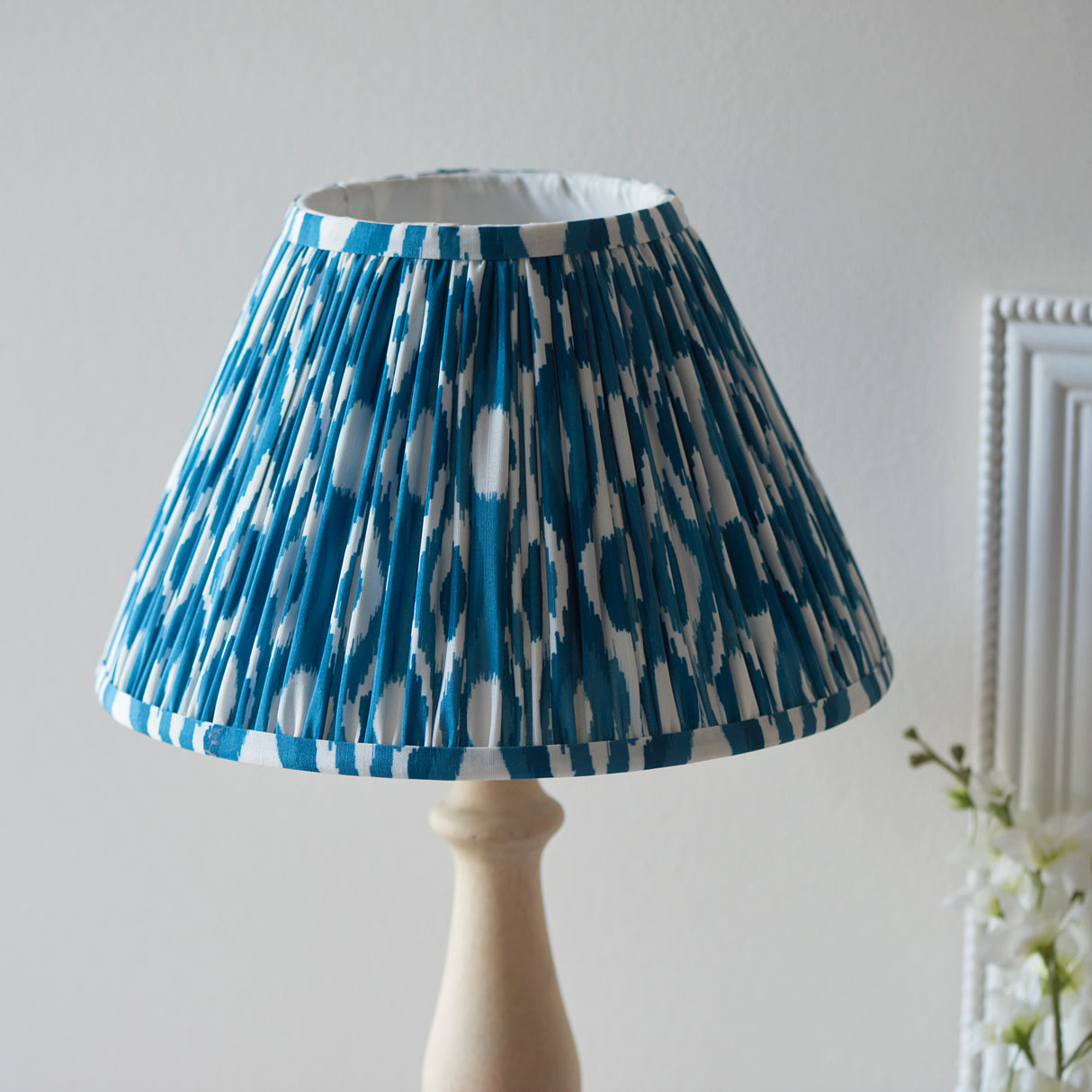 Hidcote & Ikat 30cm Marlin blue shade - Comet Lighting