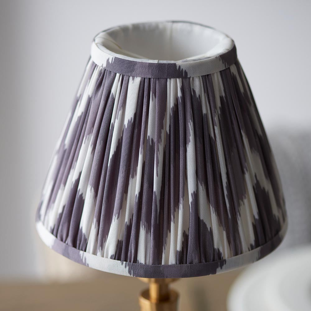 Upton Rechargeable & Zigzag 16cm Pearl grey shade - Comet Lighting