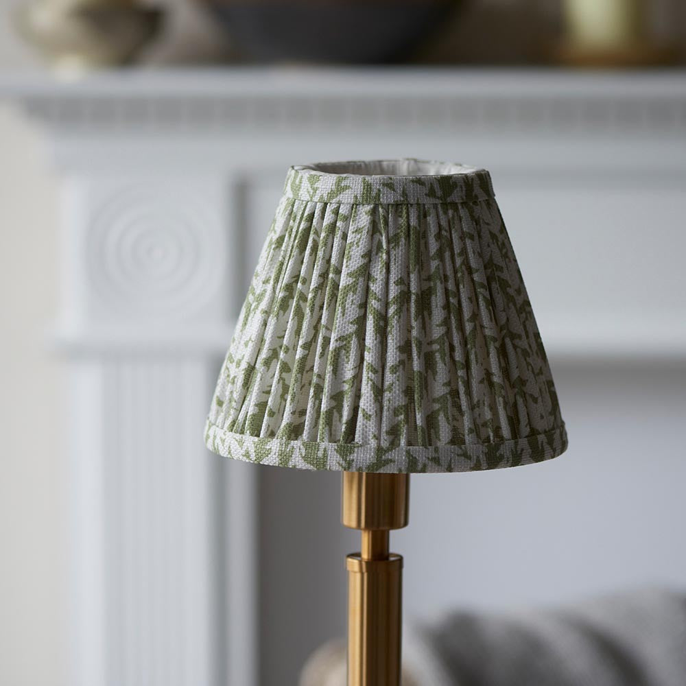 Upton Rechargeable & Leaf 16cm Herb garden green shade - Comet Lighting