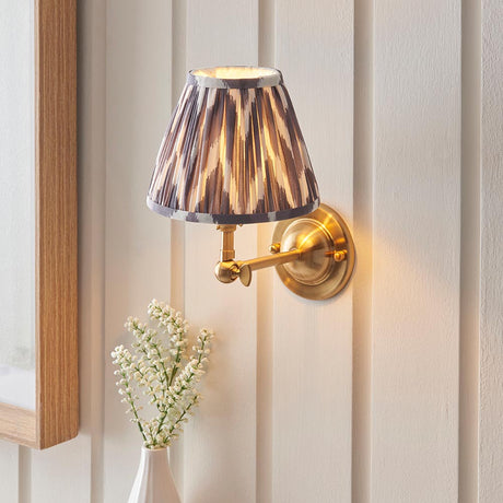 Dome Wing & Zigzag 16cm Pearl grey shade - Comet Lighting