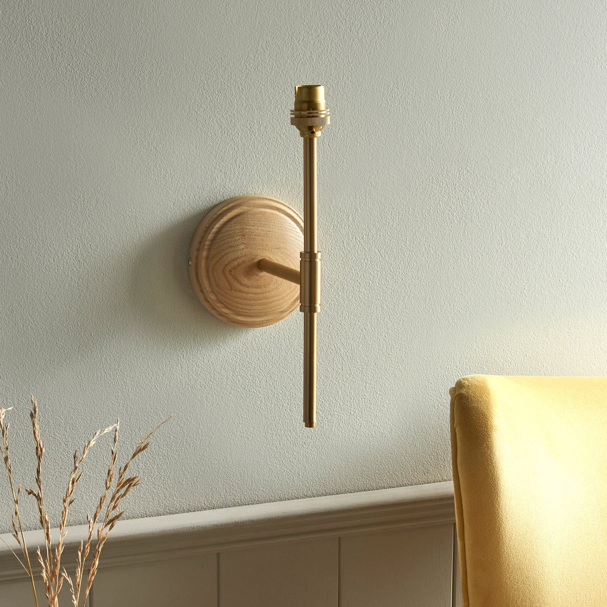 Wood T Bar & Ripple 16cm Pearl grey shade - Comet Lighting