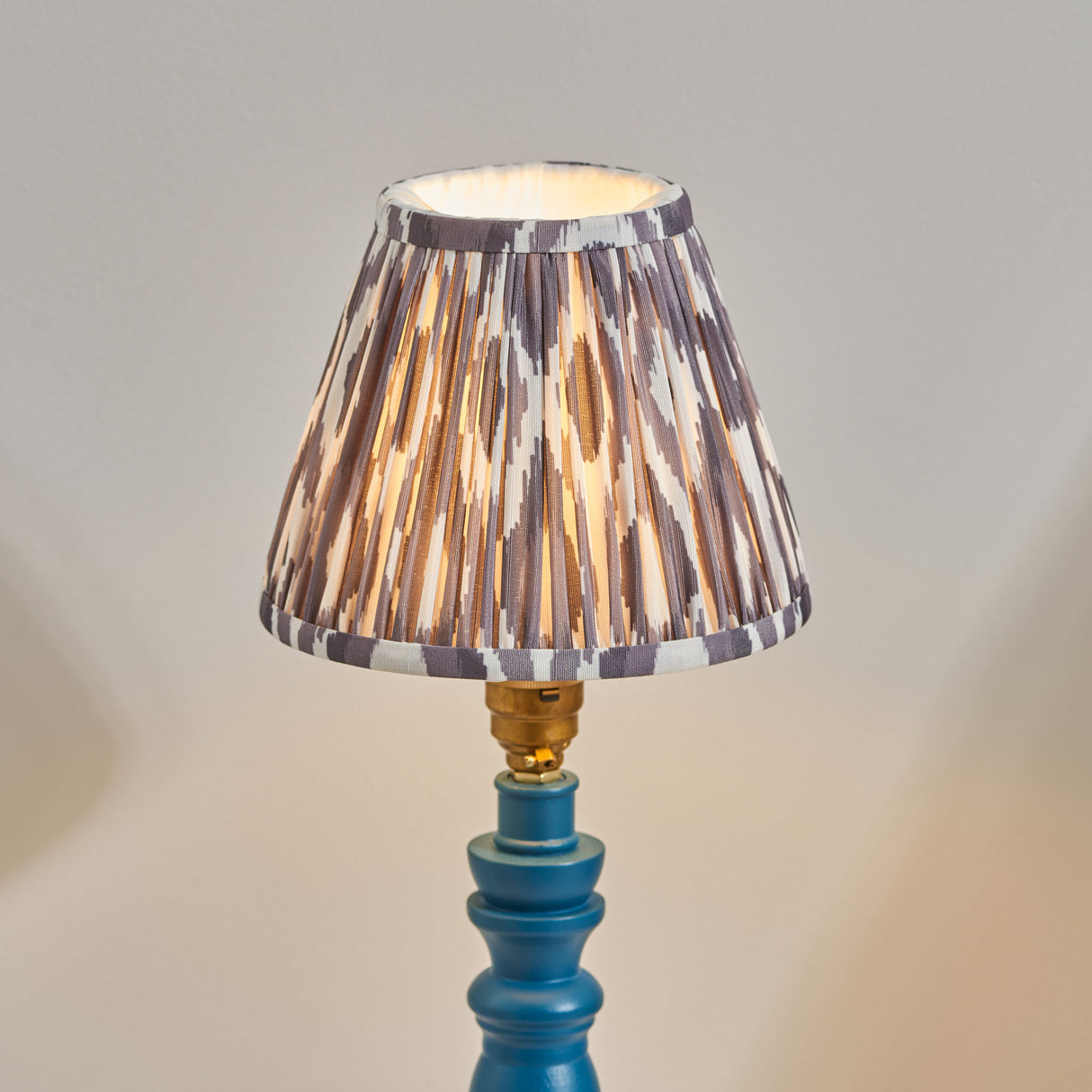 Wooden Blue Bibury & Ikat 16cm Pearl grey shade - Comet Lighting