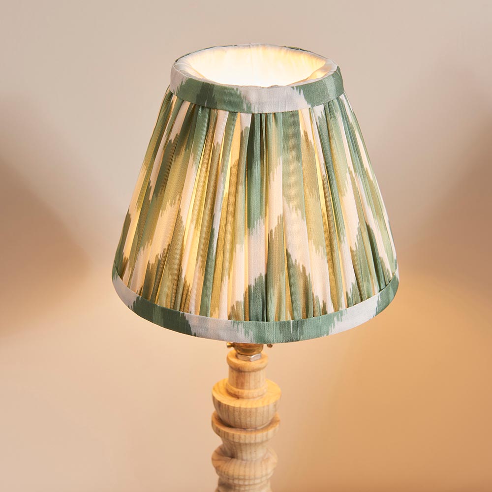Natural Ash Bibury & Zigzag 16cm Cotswold green shade - Comet Lighting