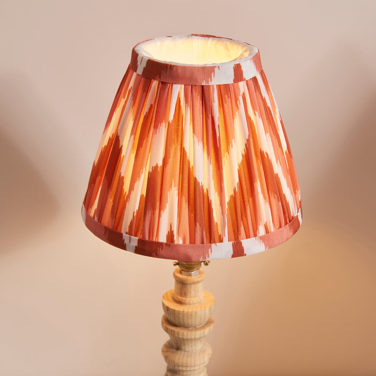 Natural Ash Bibury & Zigzag 16cm Apricot orange shade - Comet Lighting