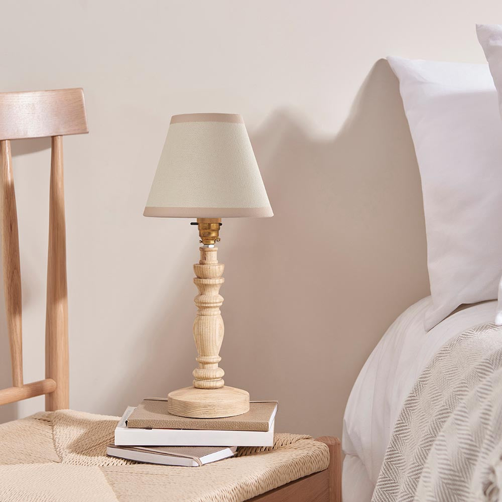 Natural Ash Bibury & Ivy 16cm Vintage white shade - Comet Lighting