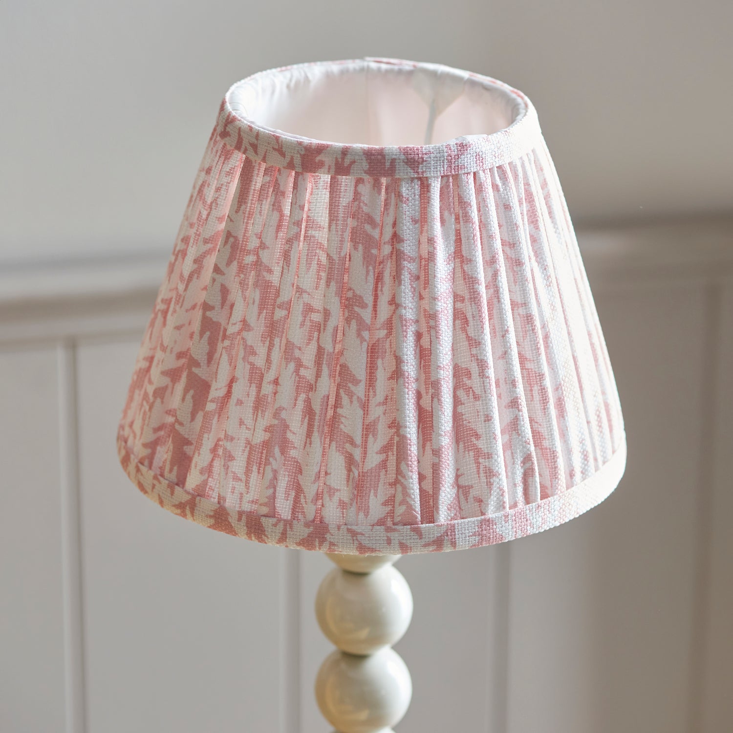 Higgledy & Leaf 20cm Peachy keen shade - Comet Lighting