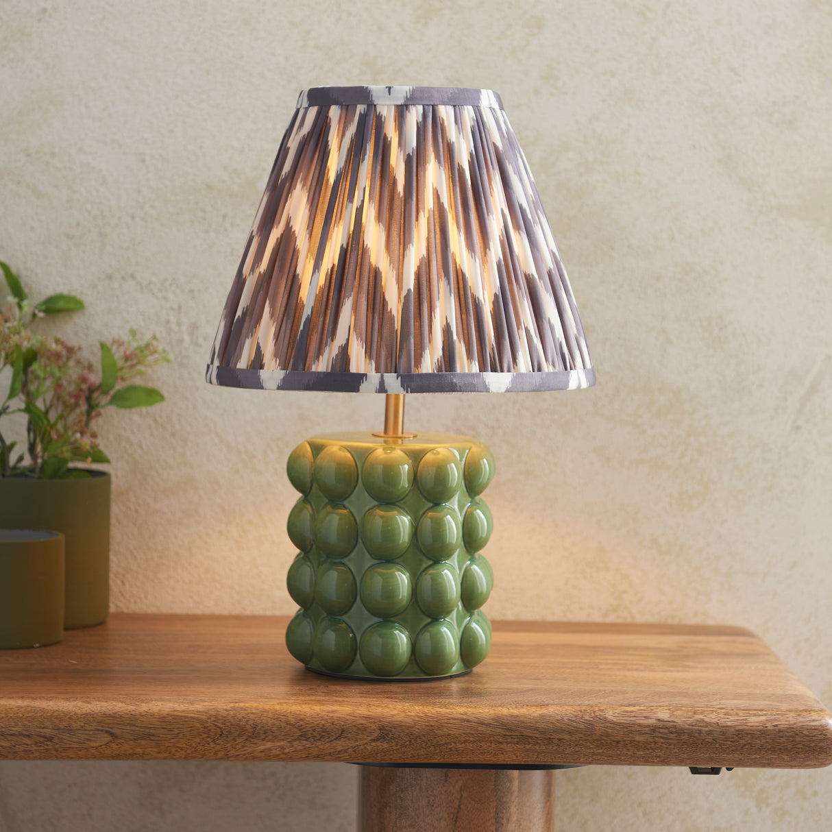 Bobble & Zigzag 25cm Pearl grey shade - Comet Lighting