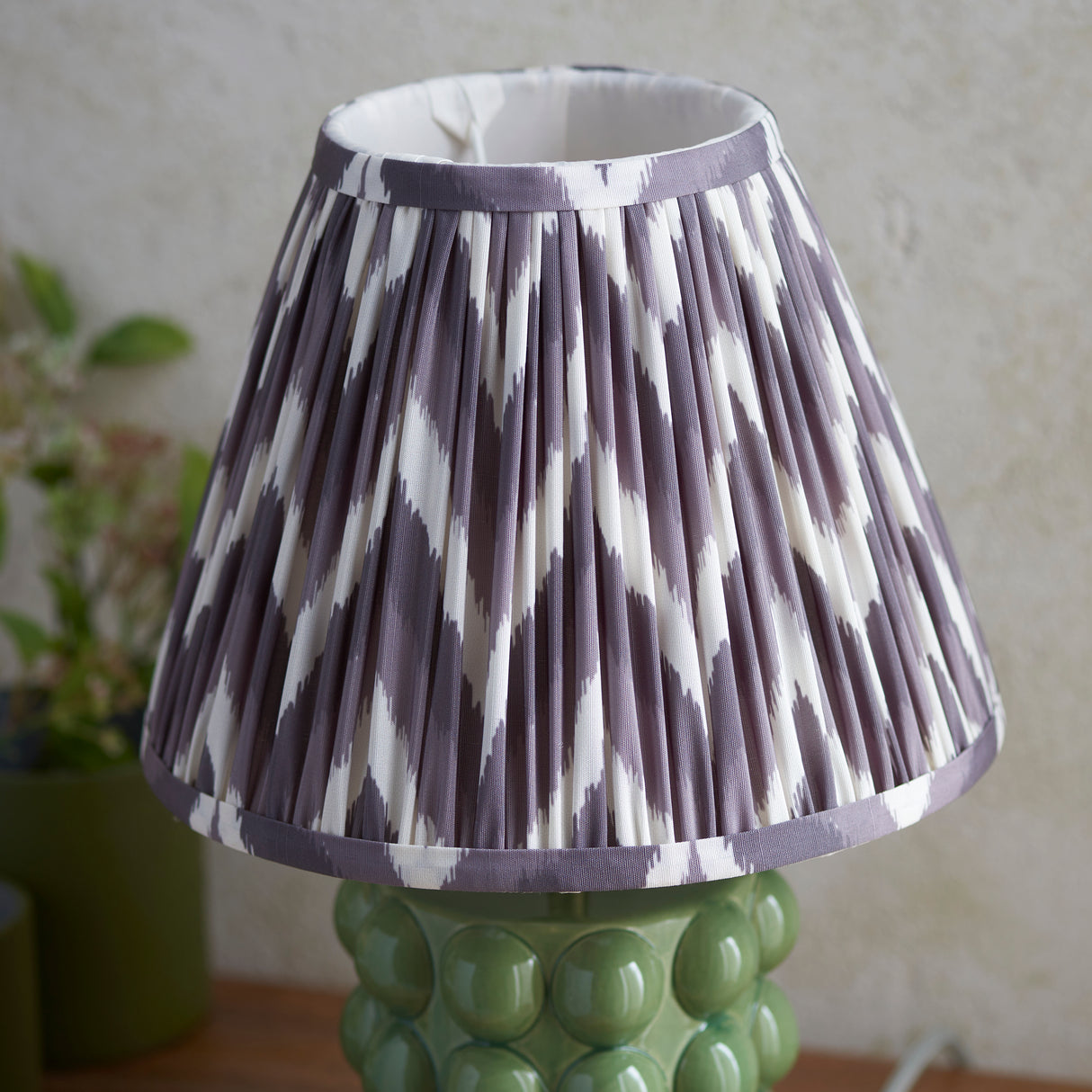 Bobble & Zigzag 25cm Pearl grey shade - Comet Lighting
