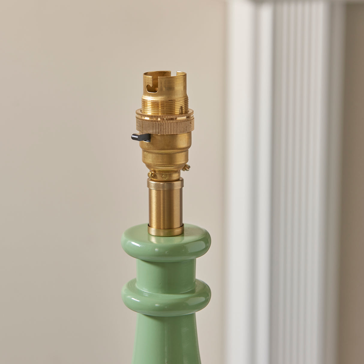 Gloss Green Myrtle & Zigzag 25cm Cotswold green shade - Comet Lighting