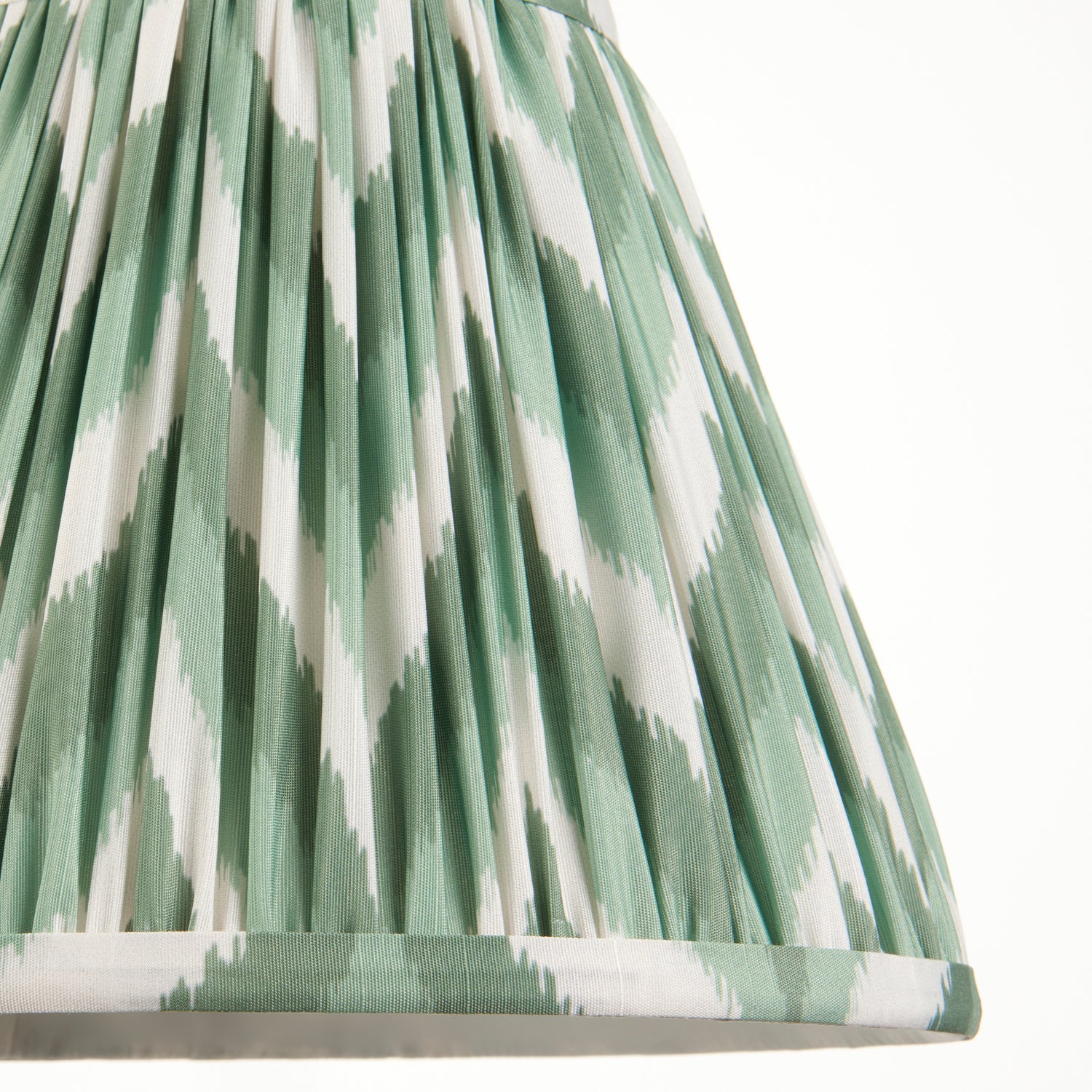 Gloss Green Myrtle & Zigzag 25cm Cotswold green shade - Comet Lighting