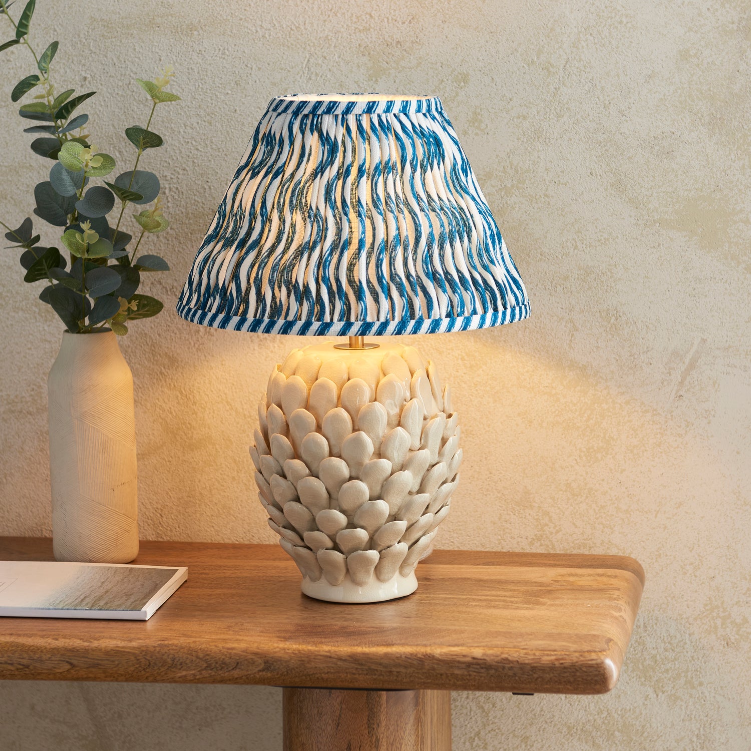 Layered Leaf & Ripple 30cm Marlin blue shade - Comet Lighting