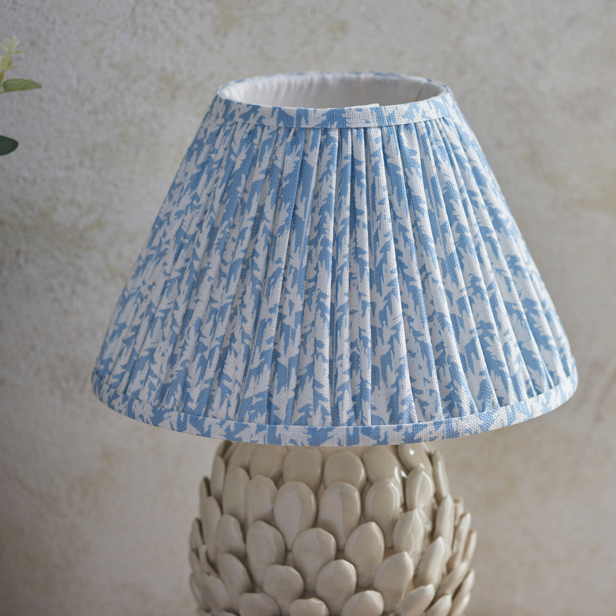 Layered Leaf & Leaf 30cm Shell bay blue shade - Comet Lighting