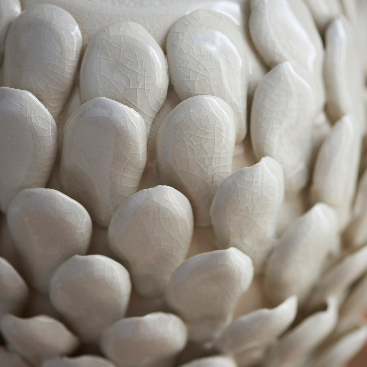 Layered Leaf & Ivy 30cm Vintage white shade - Comet Lighting