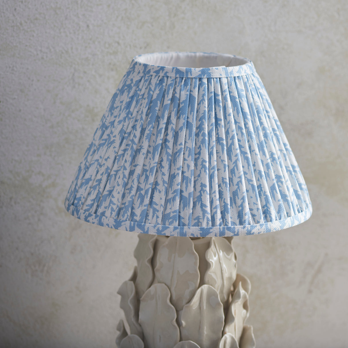 Ceramic Table Light Layered Leaf & Leaf 30cm Shell bay blue shade - Comet Lighting