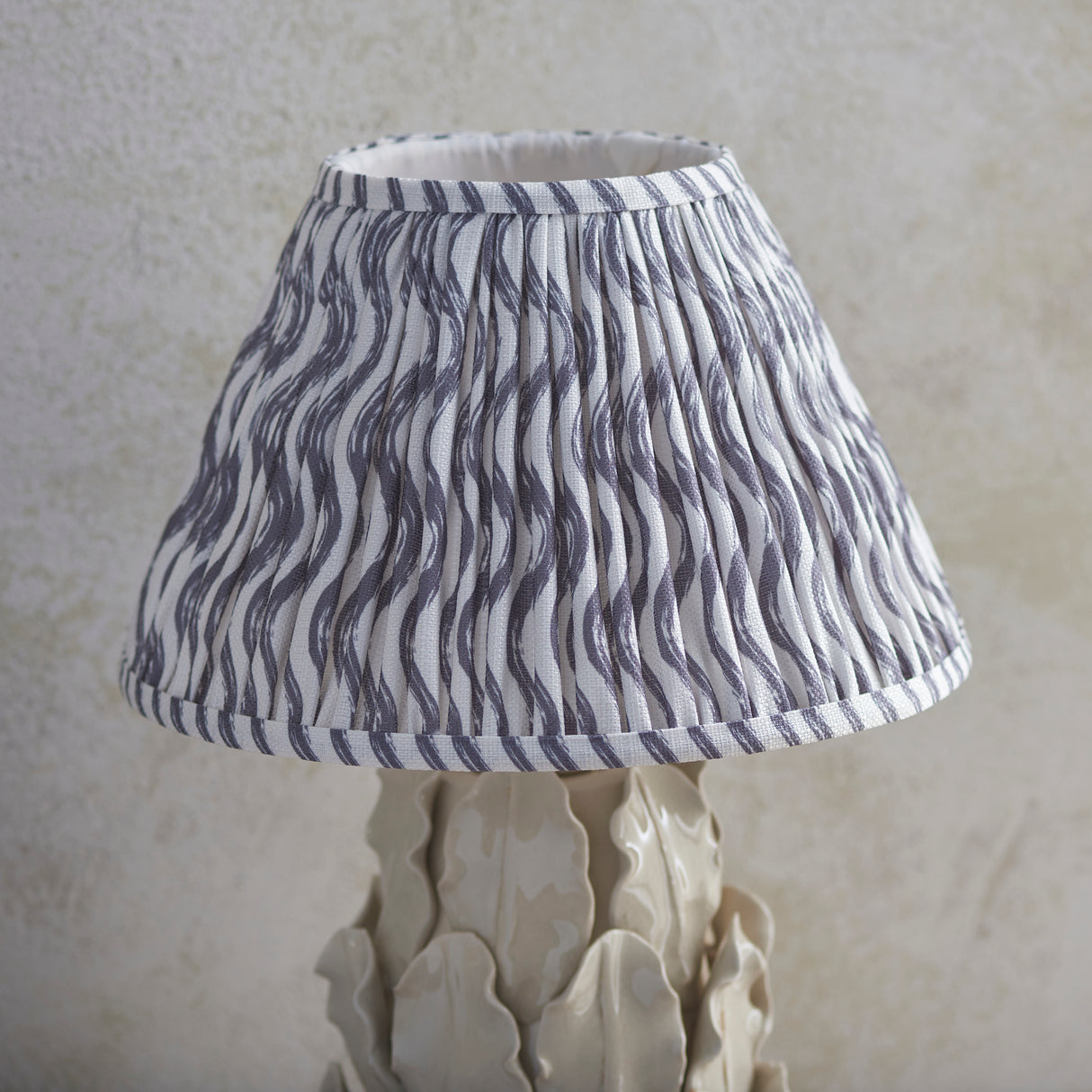Ceramic Table Light Layered Leaf & Ripple 30cm Pearl grey shade - Comet Lighting