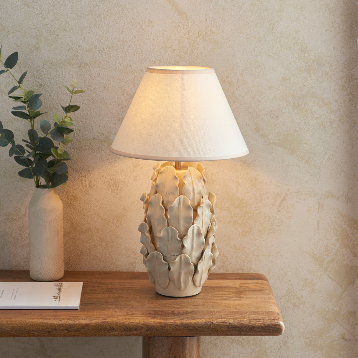 Ceramic Table Light Layered Leaf & Ivy 30cm Vintage white shade - Comet Lighting