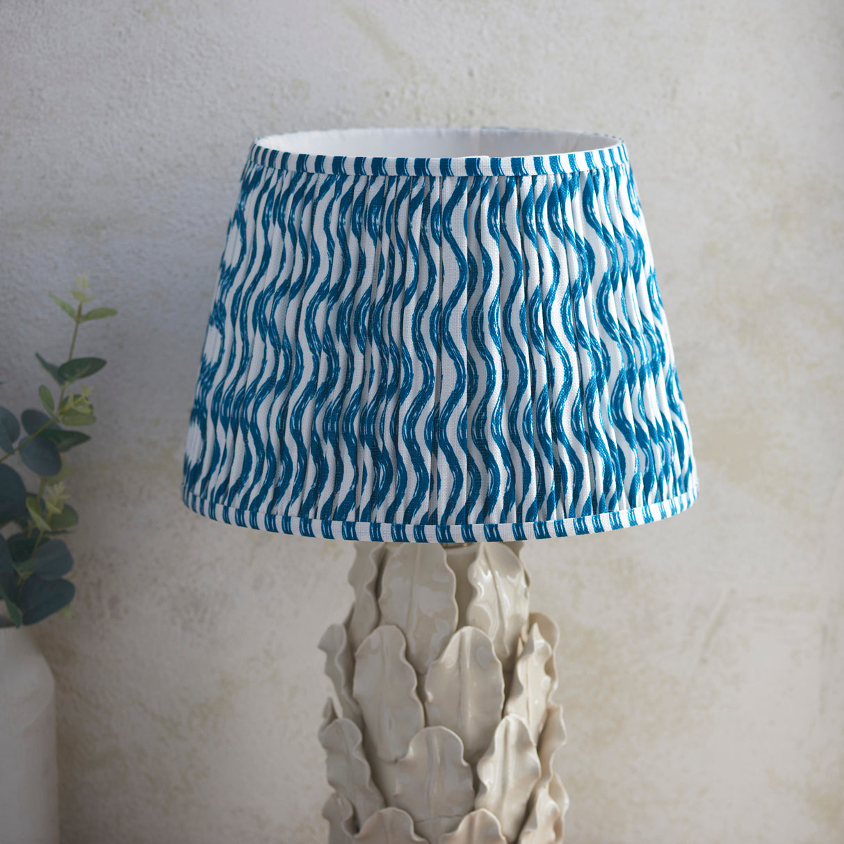 Ceramic Table Light Layered Leaf & Ripple 35cm Marlin blue shade - Comet Lighting