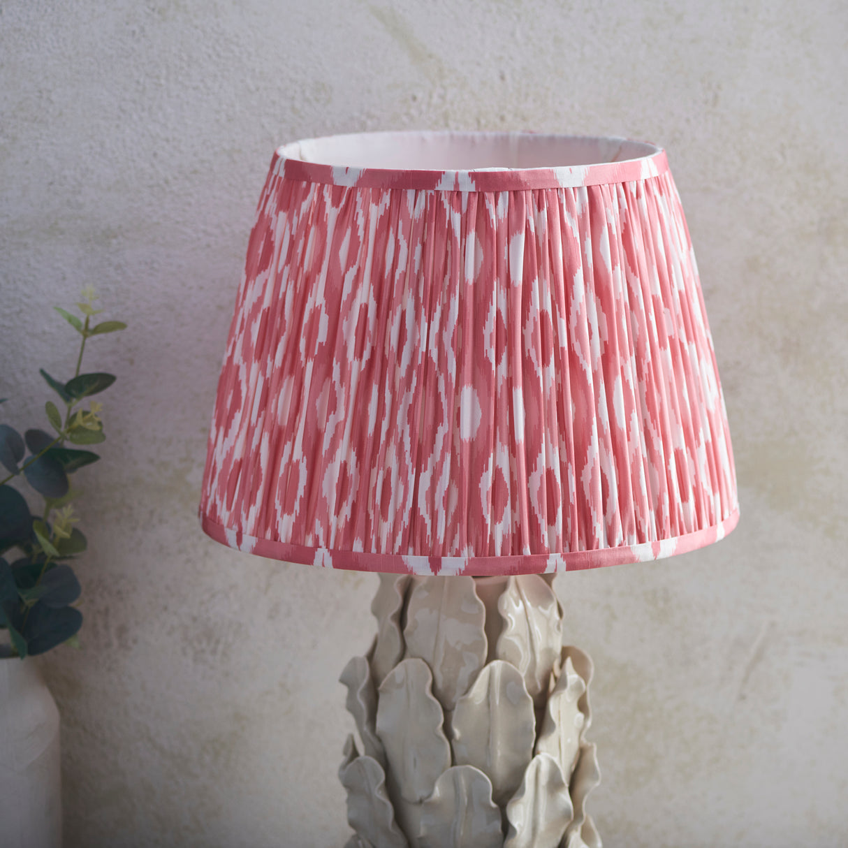 Ceramic Table Light Layered Leaf & Ikat 35cm Coral pink shade - Comet Lighting