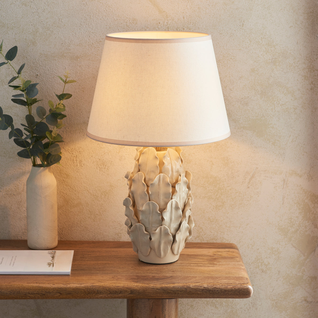 Ceramic Table Light Layered Leaf & Ivy 35cm Vintage white shade - Comet Lighting