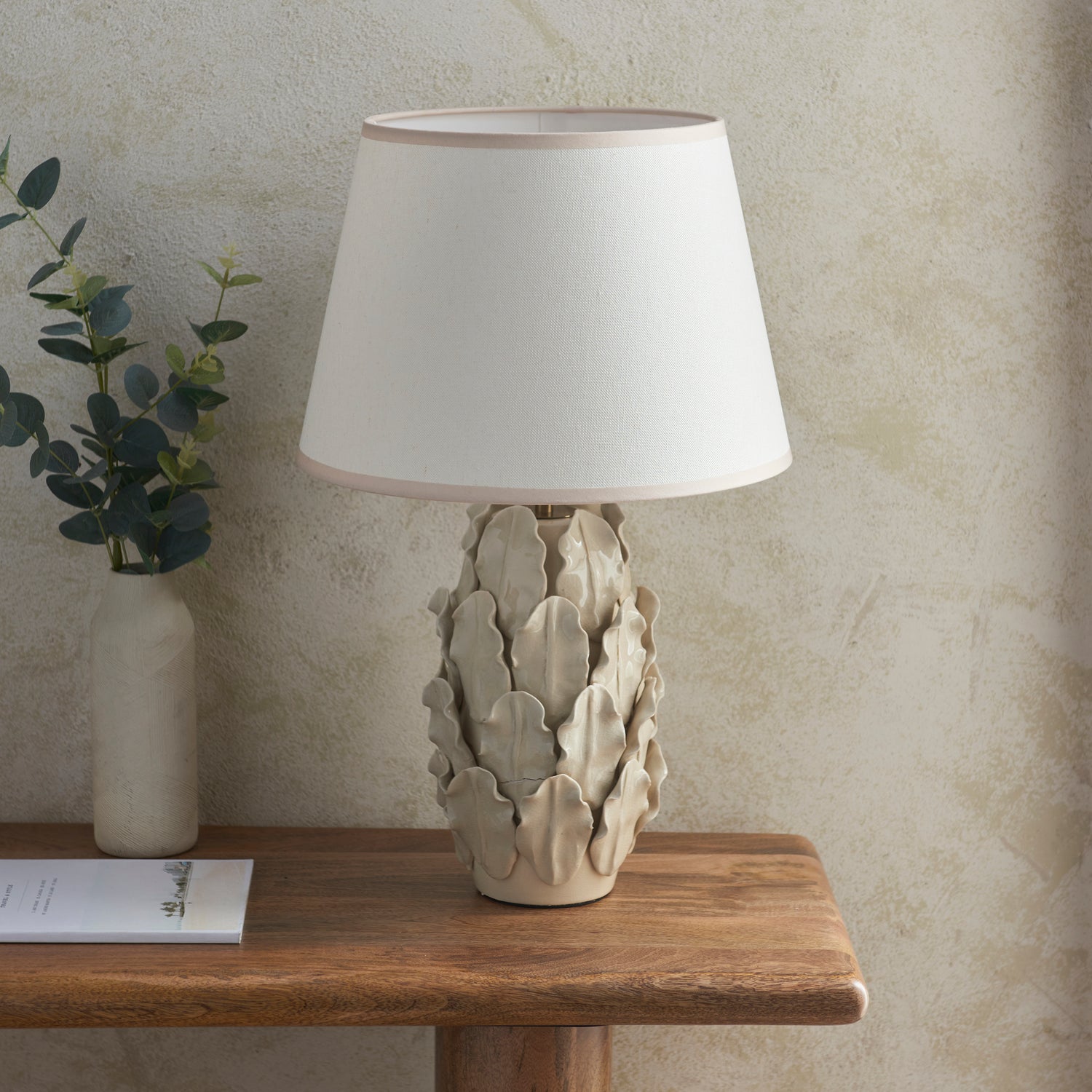 Ceramic Table Light Layered Leaf & Ivy 35cm Vintage white shade - Comet Lighting