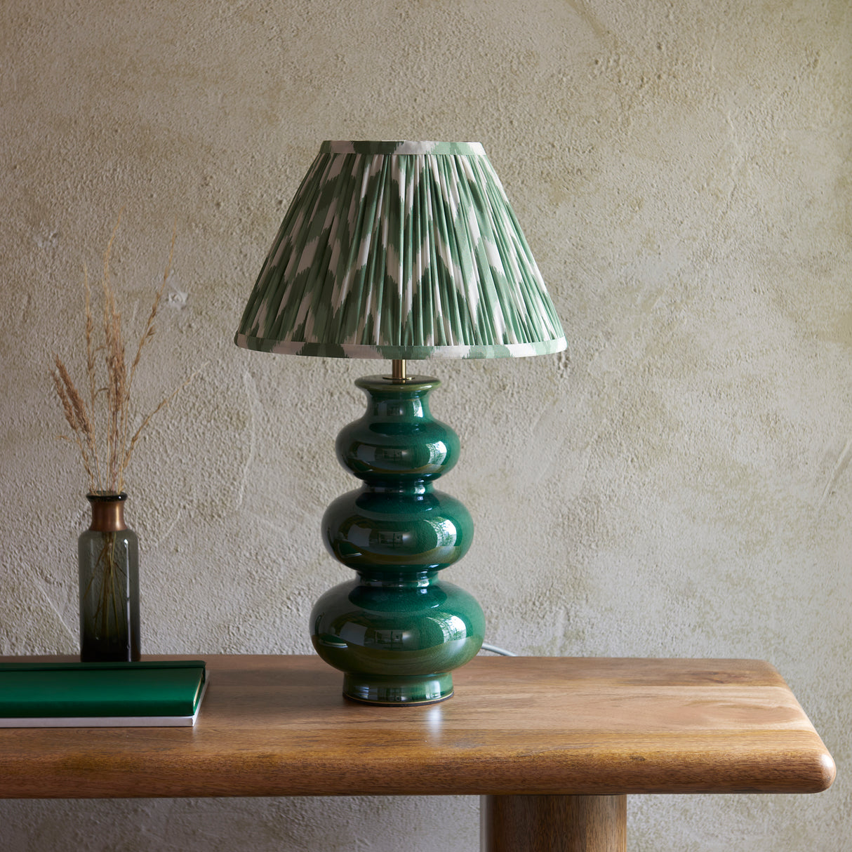 Monroe & Zigzag 30cm Cotswold green shade - Comet Lighting