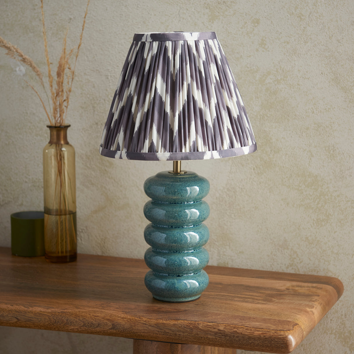 Squash & Zigzag 25cm Pearl grey shade - Comet Lighting