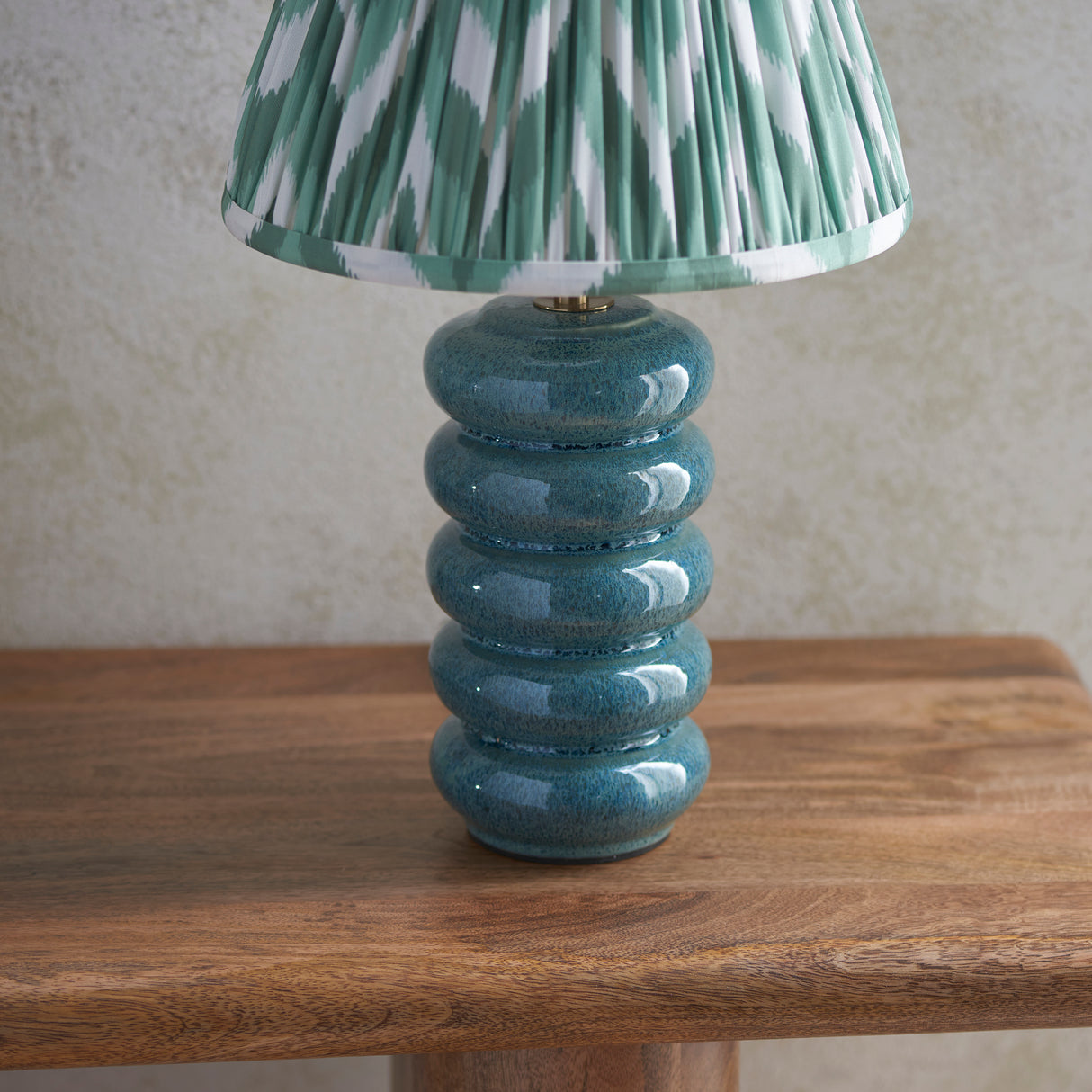 Squash & Zigzag 25cm Cotswold green shade - Comet Lighting
