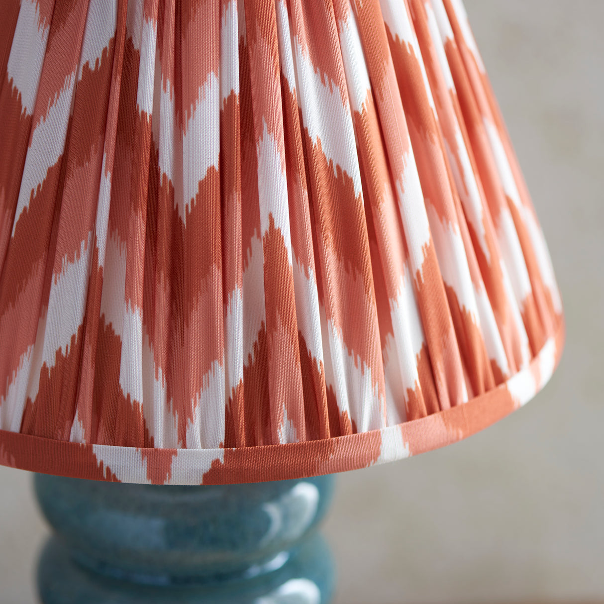 Squash & Zigzag 25cm Apricot orange shade - Comet Lighting