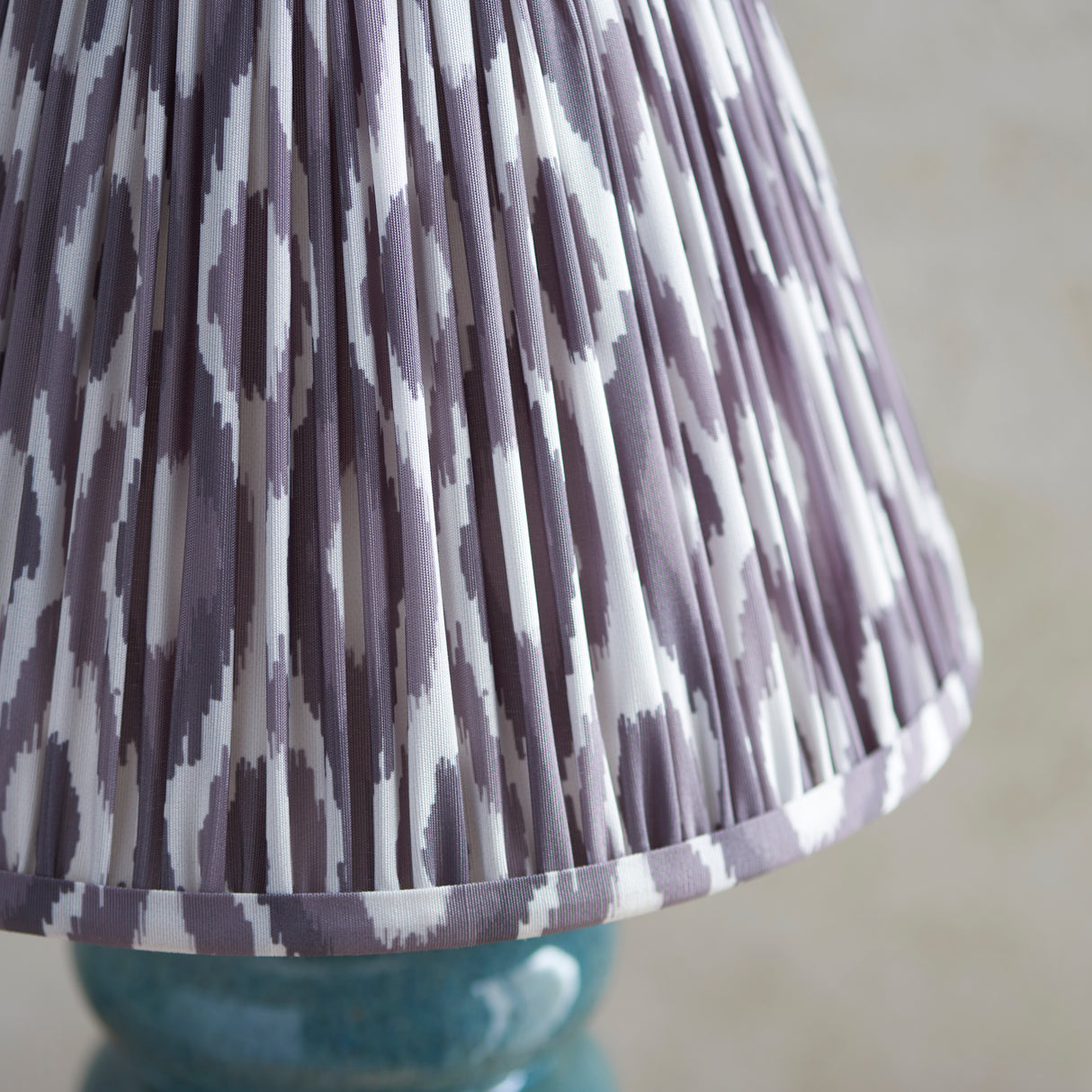 Squash & Ikat 25cm Pearl grey shade - Comet Lighting