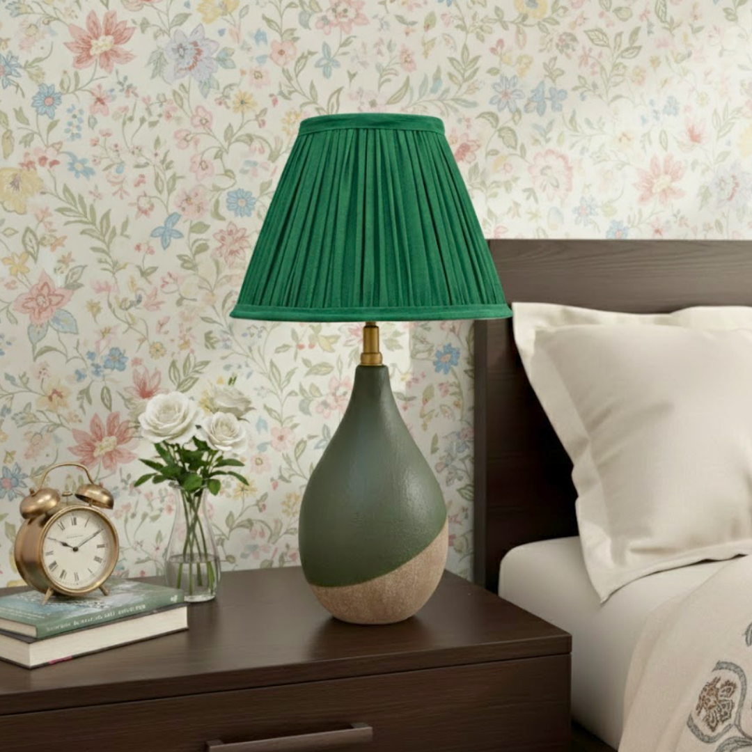 AARTIN Iris Ceramic Table Lamp With Green Silk Lampshade