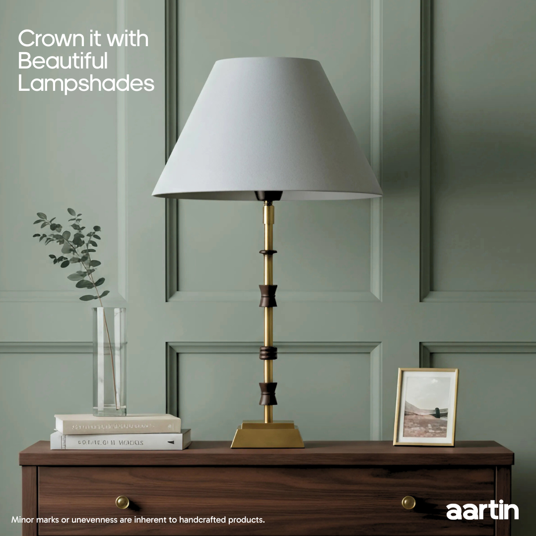 AARTIN LILY TABLE LAMP IN ANTIQUE BRASS & MATTE BLACK (BASE ONLY)