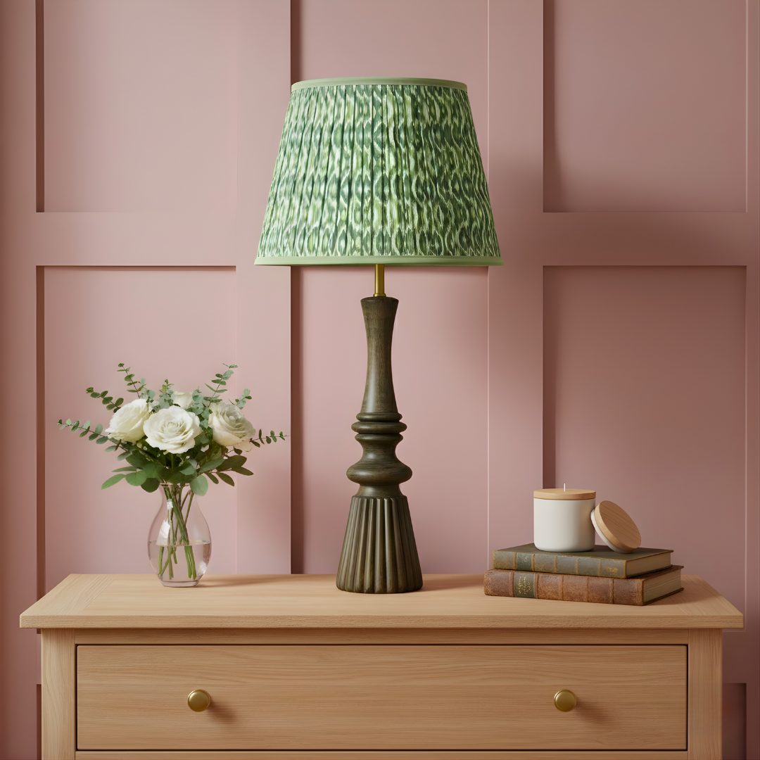 AARTIN Celestia Wood Table Lamp With Green White Ikat Lampshade