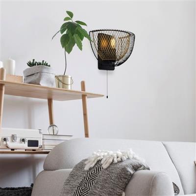 Ashcombe 1Lt Wall Light Black/Gold - Comet Lighting
