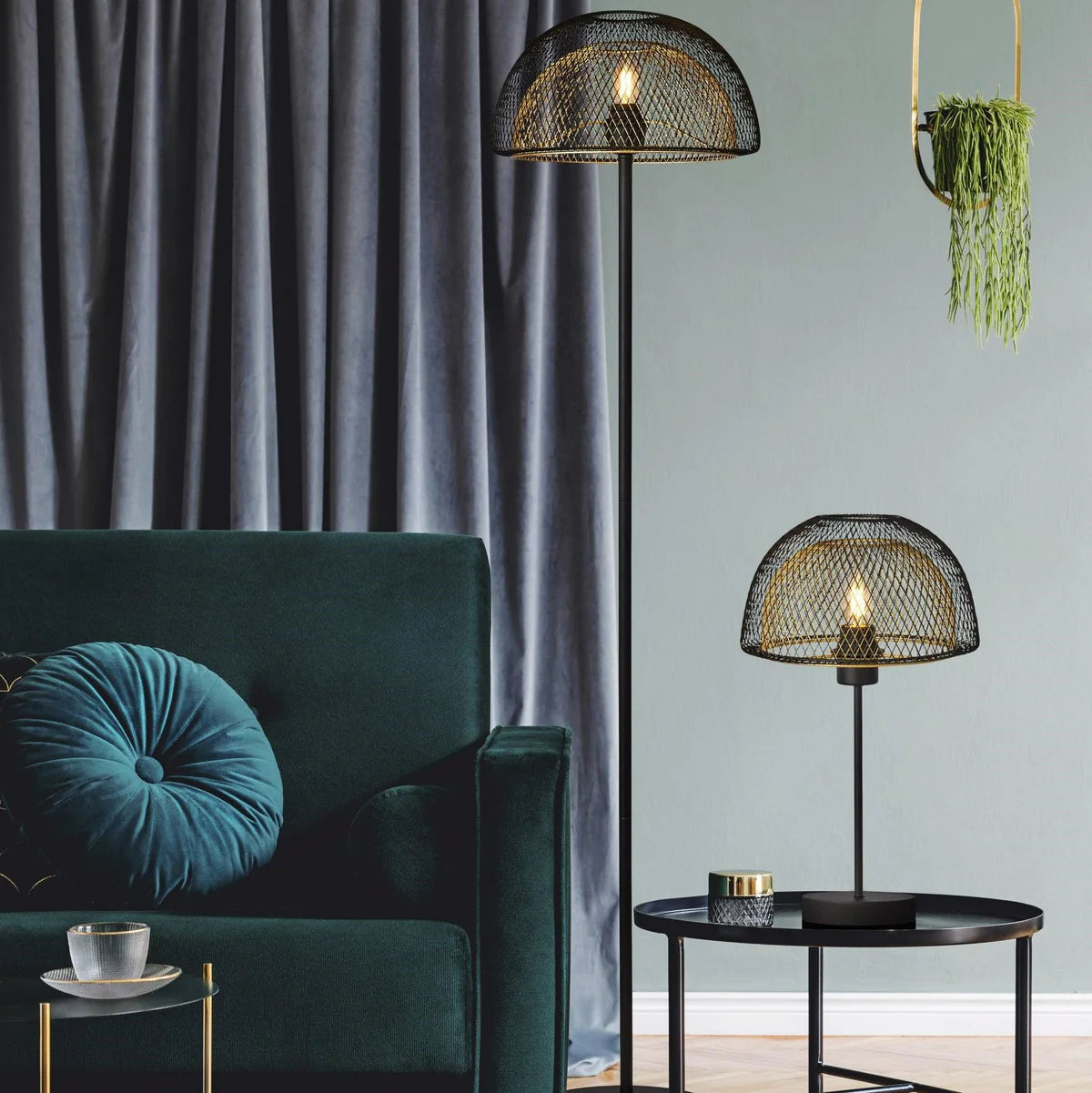 Ashcombe 1Lt Floor Lamp Black/Gold - Comet Lighting