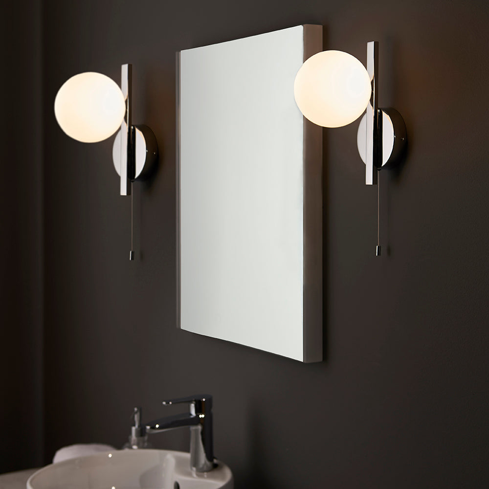 Spa Wall Chrome plate & matt opal glass
