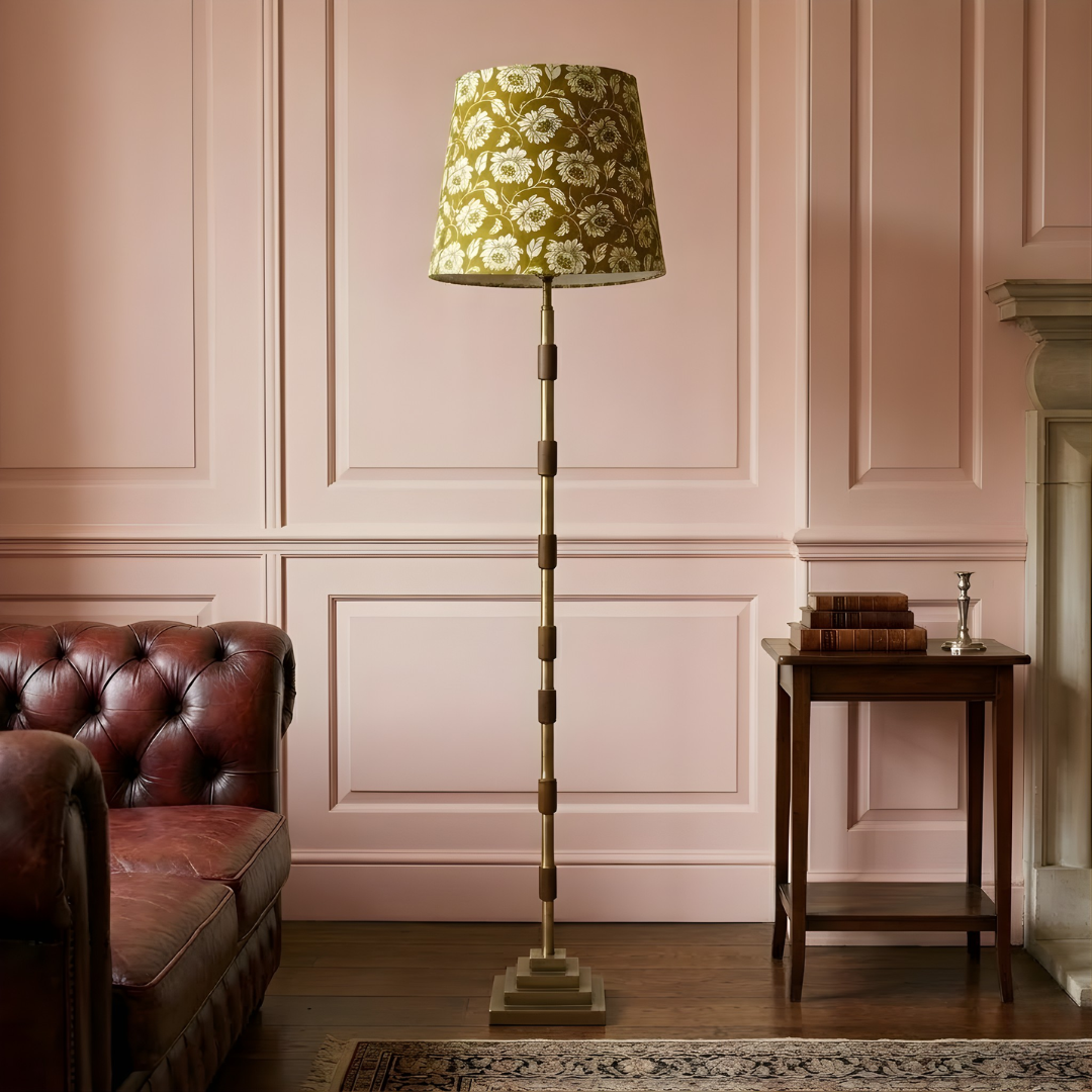 AARTIN Clover Metal Floor Lamp With Golden Petals Lampshade