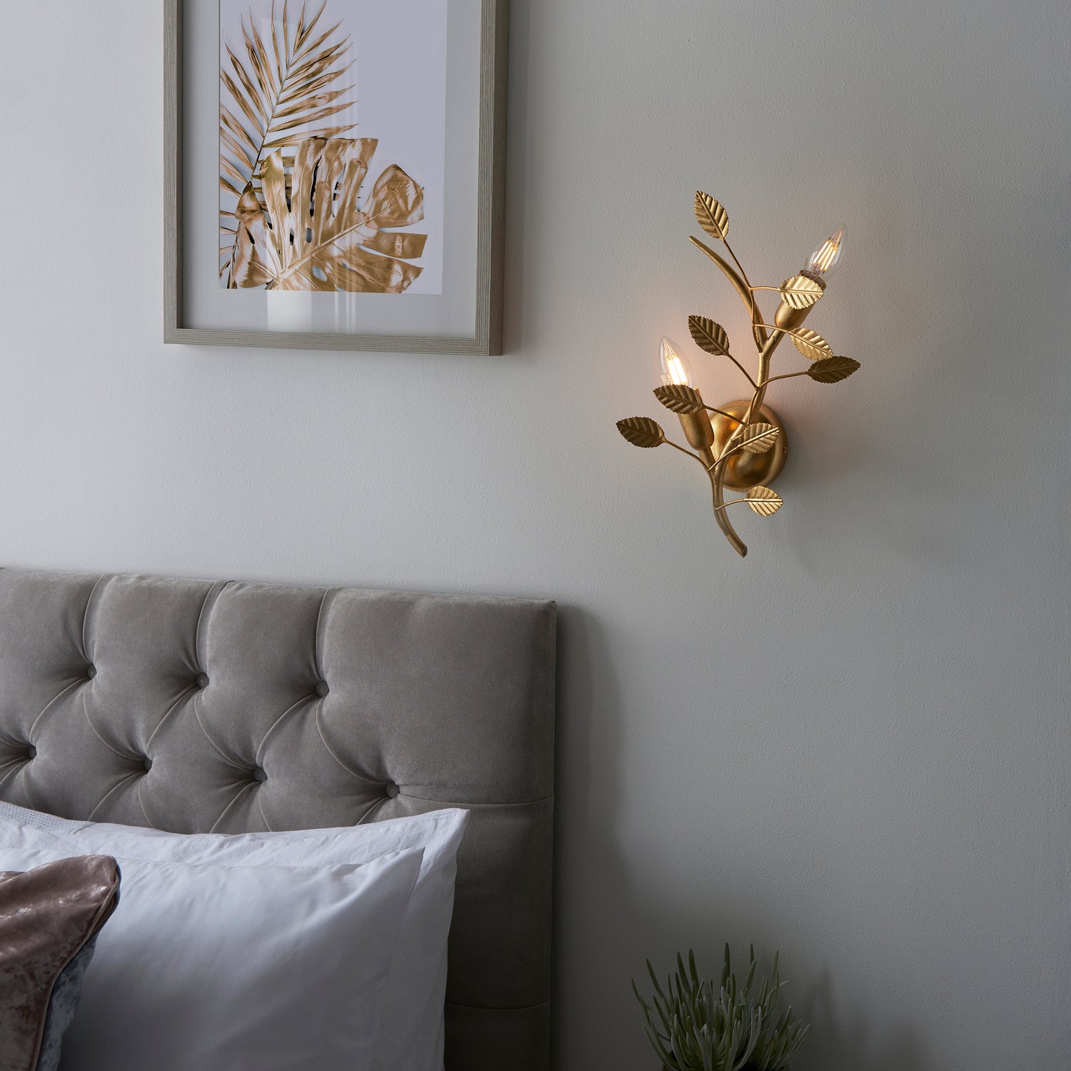 Nossob 2Lt Wall Light Gold Leaf - Comet Lighting